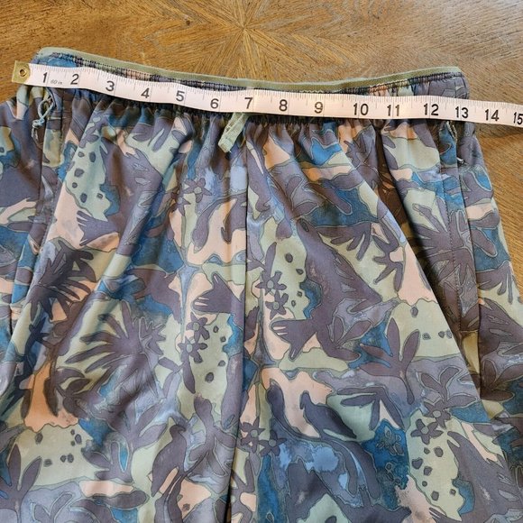 Patagonia Men's Small Multi Trails Shorts 8” Lands and Waters Sedge Green - NEW - Picture 7 of 12